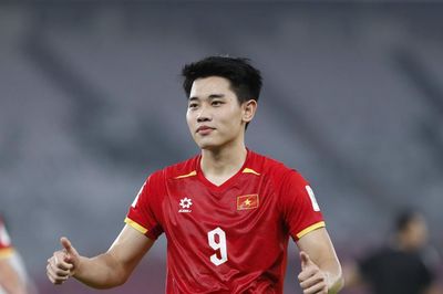 Đình Bắc vắng mặt 2 trận đầu Asian Cup 2027 vì án treo giò