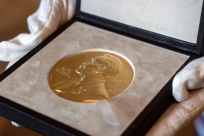 GLP-1 bỏ lỡ giải Nobel dù có tác động lâm sàng trên toàn cầu