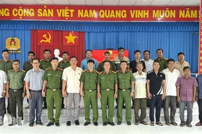 Công an xã Ô Lâm đưa bộ phận tiếp nhận thủ tục vào hoạt động