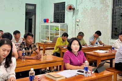 100% đảng viên xã Tiên Phước cài đặt ứng dụng Sổ tay đảng viên điện tử