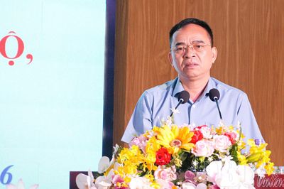 17 cán bộ, công chức hoàn thành khóa bồi dưỡng tiếng Lào