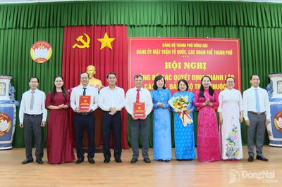 Đảng ủy MTTQ, các đoàn thể thành phố Đồng Nai công bố quyết định về thành lập các chi, đảng bộ trực thuộc