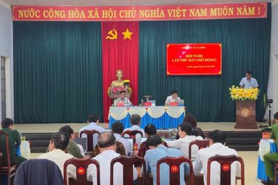 Ban Chấp hành Đảng bộ xã Ia Dơk tổ chức hội nghị lần thứ 7 (mở rộng)