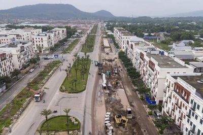 Toàn cảnh đại công trường đường 10 làn xe, tuyến tàu điện nhẹ đón APEC 2027 ở Phú Quốc