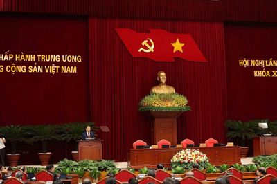 Bế mạc Hội nghị Trung ương 4 khóa XIV