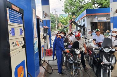 Kéo dài thời hạn ưu đãi thuế đối với xăng, dầu đến hết năm 2026