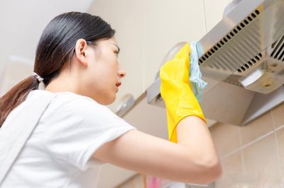 Dùng máy hút mùi hằng ngày, 7 thói quen dễ khiến thiết bị nhanh xuống cấp
