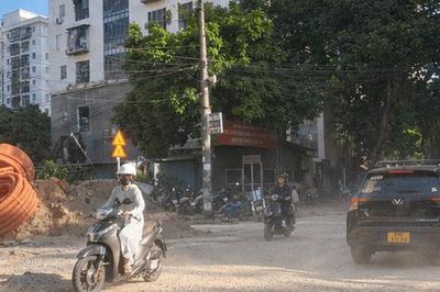 Cải tạo hạ tầng Khu đô thị Đền Lừ: Cần giải pháp hạn chế bụi bặm, ngổn ngang