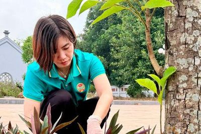 Những tuyến đường nở hoa từ mô hình sáng - xanh - sạch - đẹp tại xã Phúc Thịnh
