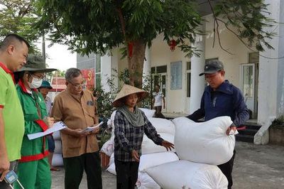 Phát triển vùng chuyên canh lúa hữu cơ tập trung tại Đồng Phú (xã Hòa Phú): Tạo nền tảng cho sản phẩm OCOP chất lượng cao