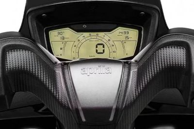 Đẹp hơn Honda Air Blade, xe ga 125cc thương hiệu Ý giá 30 triệu đồng phong cách thể thao, vận hành linh hoạt hấp dẫn khách Việt