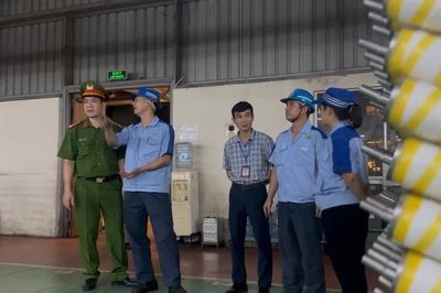 Kho, xưởng sản xuất là nơi một tia lửa có thể thành đám cháy lớn