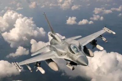 Tiêm kích F-16V đối đầu J-20: Cuộc chiến không chỉ giữa 2 chiếc máy bay