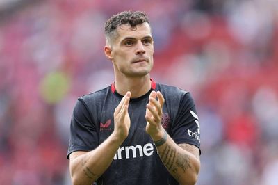 Xhaka bị kết tội sử dụng chứng nhận tiêm vaccine Covid-19 giả