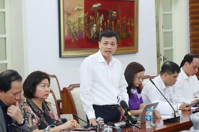 Tiếp tục hoàn thiện thể chế quản lý phim trên không gian mạng