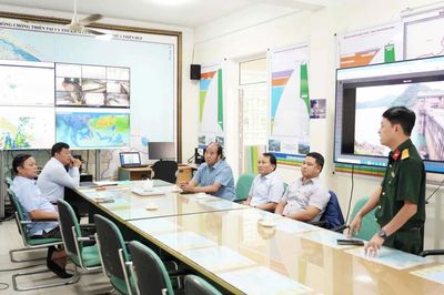 Mưa lớn tiếp diễn, Huế yêu cầu không để bị động, bất ngờ