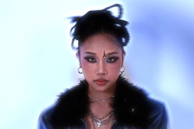 Sau 'Rap Việt', giọng ca gen Z Shayda hợp tác cùng 'hit maker' được đề cử 'Grammy', đổi phong cách quyến rũ