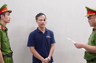 Lập tài khoản ngân hàng 'mật', Chủ tịch HĐQT bỏ túi riêng tiền bán tàu của công ty