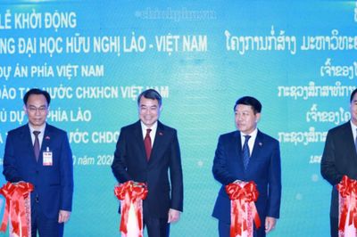 Xây dựng Trường ĐH Hữu nghị Lào - Việt Nam rộng 50ha, quy mô 4.000 HSSV