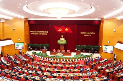 Trung ương: Khuyến khích đảng viên làm giàu chính đáng