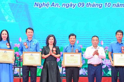 Nhà Văn hóa Lao động tỉnh Nghệ An kỷ niệm 40 năm Ngày thành lập