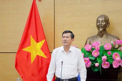 Đẩy nhanh tiến độ xây dựng và vận hành an toàn trường nội trú liên cấp