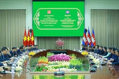 Thủ tướng Lê Minh Hưng hội đàm với Thủ tướng Campuchia Hun Manet