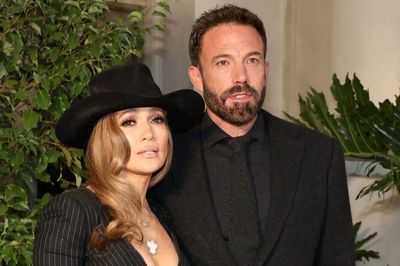 Ben Affleck bất ngờ nhắc về Jennifer Lopez sau 2 năm ly hôn
