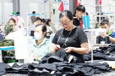 Thêm cơ hội việc làm cho lao động nữ trung niên