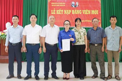 Bắc Ninh tạo nguồn kết nạp Đảng ở địa bàn miền núi