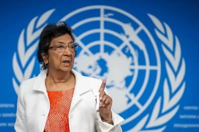 Nữ thẩm phán gốc Ấn người Nam Phi Navi Pillay đoạt giải Nobel Hòa bình