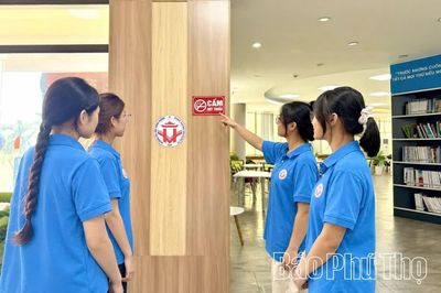 Tuổi trẻ Trường Đại học Hùng Vương xây dựng môi trường giáo dục không khói thuốc