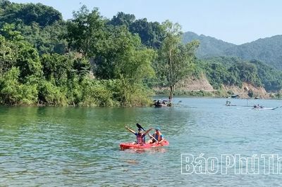 Giữ tài nguyên để vùng hồ phát triển bền vững