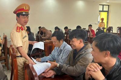 Lâm Đồng: Tăng cường kiểm soát an toàn giao thông đối với lái xe vận tải