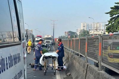 TP.HCM: Xác minh danh tính người đàn ông tử vong do TNGT trên xa lộ Hà Nội