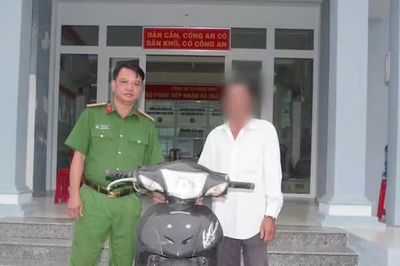 Thanh niên bán vé số vờ làm khách đi xe ôm để cướp