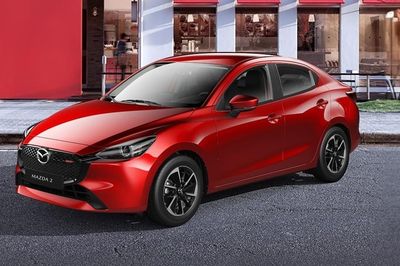 Giá xe Mazda2 sedan và hatchback tháng 10/2026 mới nhất