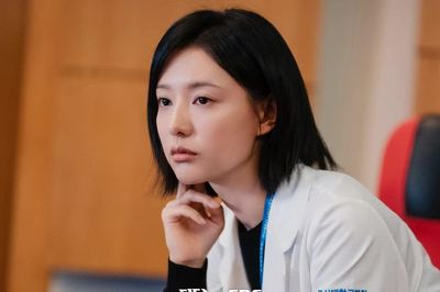 Doctor X chỉ 10 phút vượt 20% rating, kịch bản cuốn, Kim Ji Won thoại đã từng câu