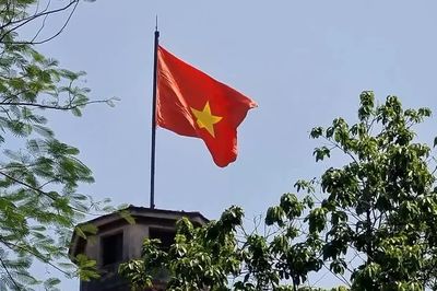 Hà Nội rực rỡ cờ hoa mừng 72 năm Ngày Giải phóng Thủ đô