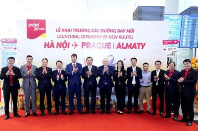Hà Nội đẩy mạnh quảng bá hình ảnh du lịch Thủ đô qua các đường bay mới