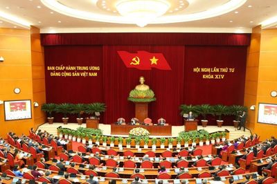 TOÀN VĂN: Nghị quyết số 28-NQ/TW Hội nghị lần thứ tư Ban Chấp hành Trung ương Đảng khóa XIV