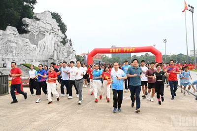 Tuyên Quang hưởng ứng Lễ phát động 'Mỗi người dân lựa chọn ít nhất một môn thể thao phù hợp để tập luyện thường xuyên'