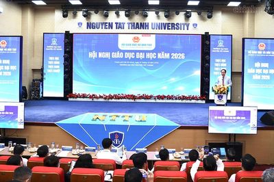 Coi trọng giá trị thực chất bằng đại học