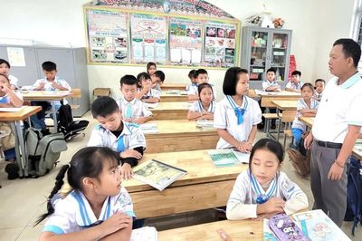 Toàn bộ học sinh thôn Tiến Sơn đã trở lại trường sau hơn 1 tháng nghỉ học