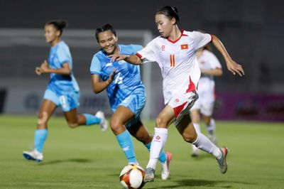 Thắng 20-0, U.17 nữ Việt Nam dẫn đầu bảng D