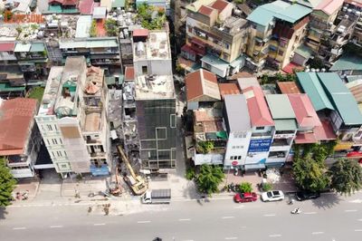 [GALLERY] Cảnh tháo dỡ nhà cửa trên phố Giải Phóng