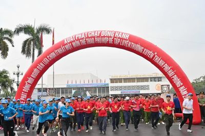 Hải Phòng: Hàng nghìn người hưởng ứng Ngày hội toàn dân tập luyện thể thao