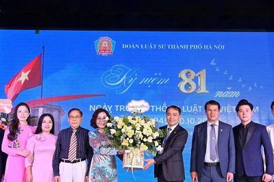 Bộ Tư pháp yêu cầu Đoàn Luật sư TP Hà Nội phối hợp thực hiện chế định luật sư công
