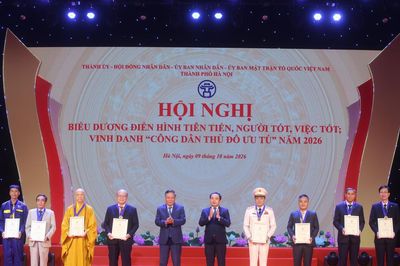 Vinh danh 9 Công dân Thủ đô ưu tú năm 2026