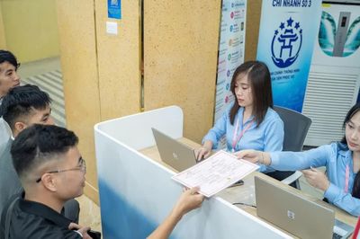 Hà Nội: Cha mẹ được nhận giấy khai sinh cho con ngay tại bệnh viện